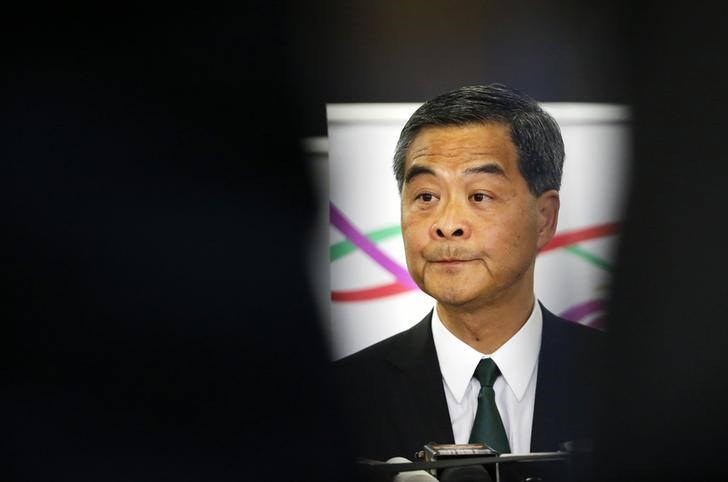 © Reuters. Líder de Hong Kong, Leung Chun-ying, durante encontro em Pequim, em foto de arquivo