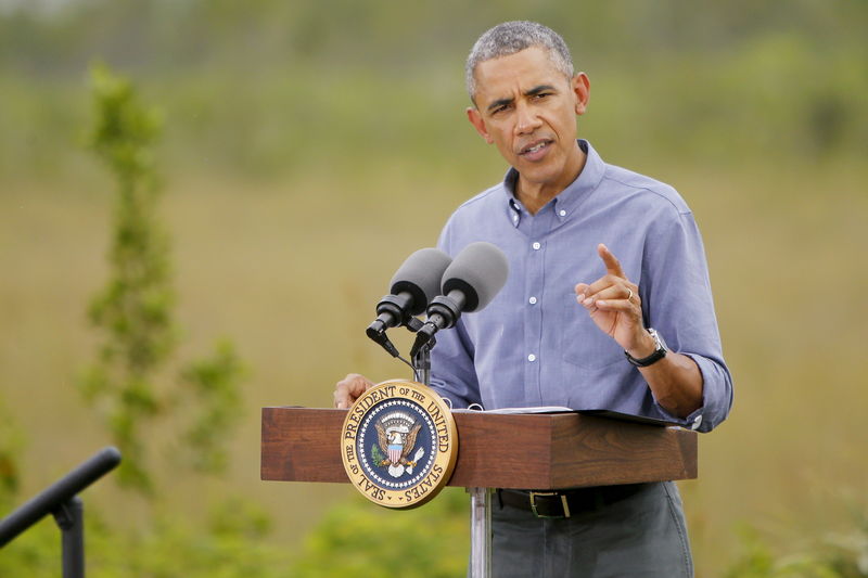 © Reuters. Obama delivers remarks on climate change at Everglades National Park, Florida