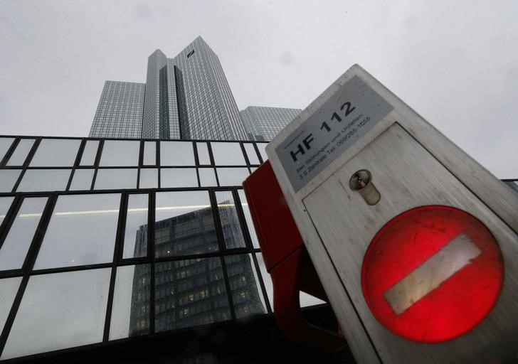 © Reuters. Headquarters of Deutsche Bank in Frankfurt 