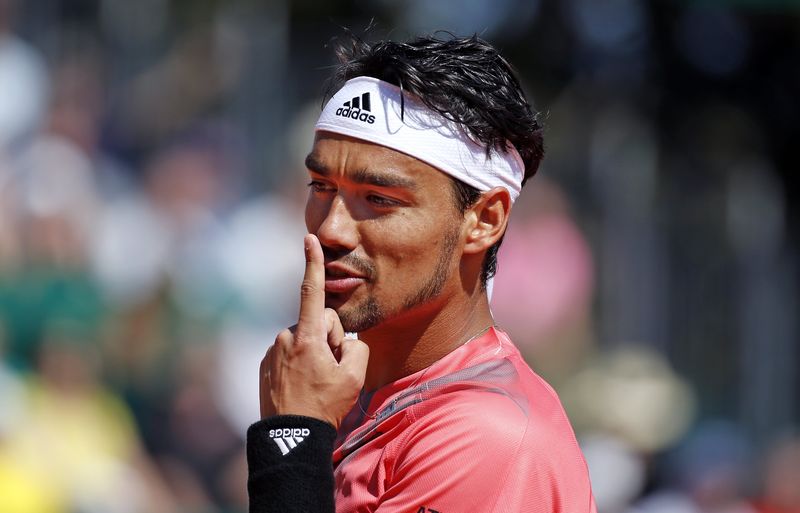 © Reuters. Fabio Fognini of Italy reacts during his match against Jerzy Janowicz of Poland at the Monte Carlo Masters in Monaco