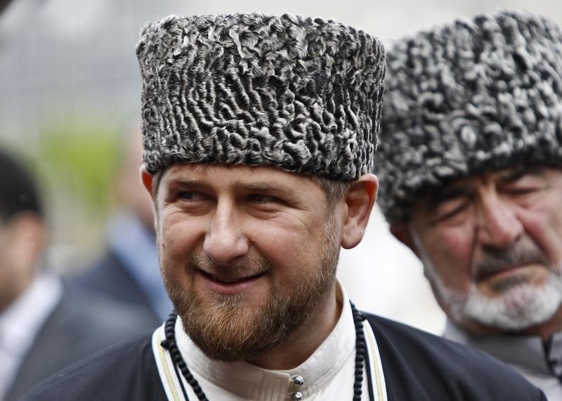 © Reuters. Chechen leader Ramzan Kadyrov smiles during a government organised event marking Chechen language day in central Grozny