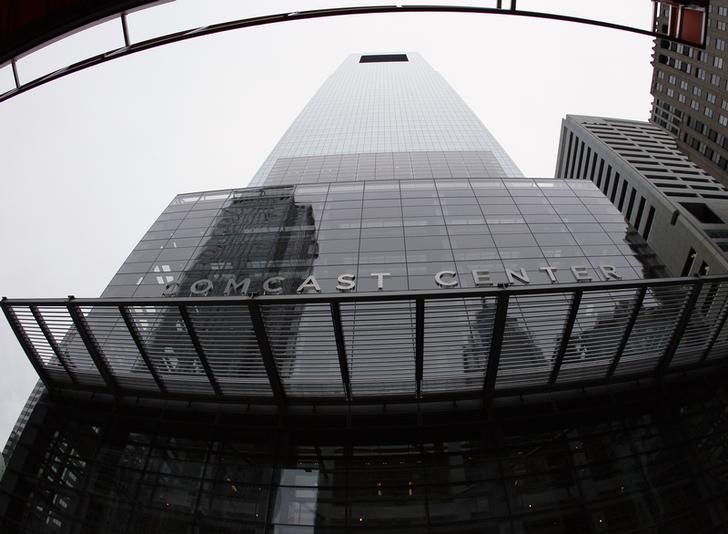 © Reuters. View of the headquarters of Comcast on JFK Boulevard in Philadelphia