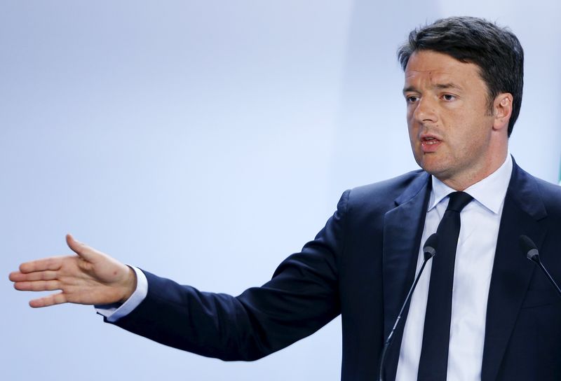 © Reuters. Il premier Matteo Renzi 