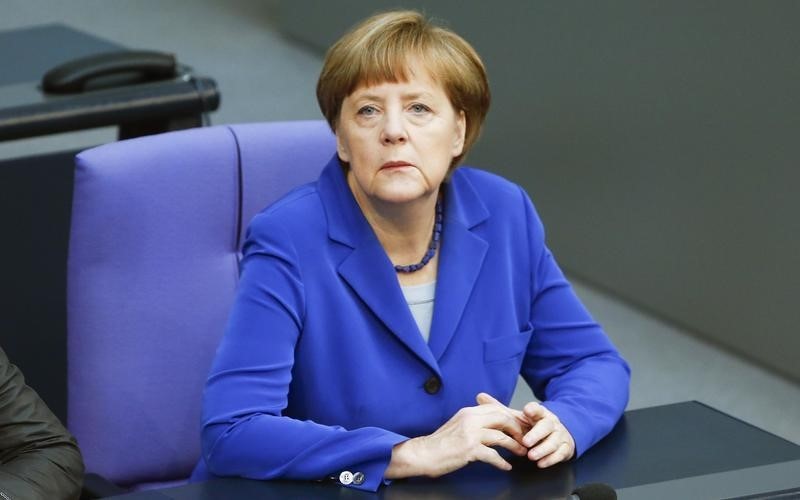 © Reuters. Chanceler alemã, Angela Merkel, durante sessão no Parlamento da Alemanha, em Berlim, para lembrar os 100 anos do assassinato em massa de armênios por turcos-otomanos