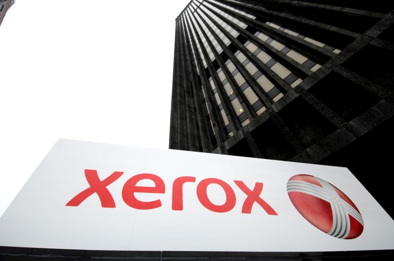 © Reuters. nr_Xerox_Square_Building_with_New_Logo_2008Jan7