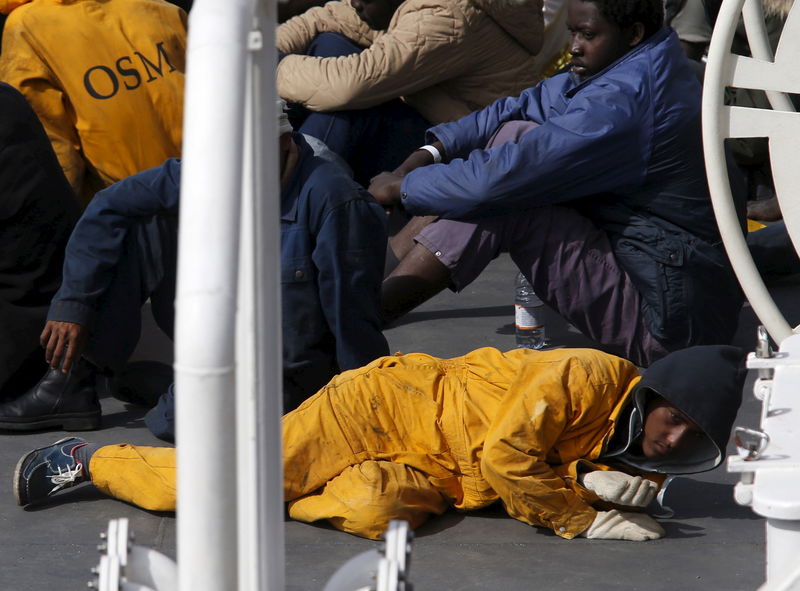 © Reuters. Los traficantes de personas tratan con más dureza a africanos que a sirios