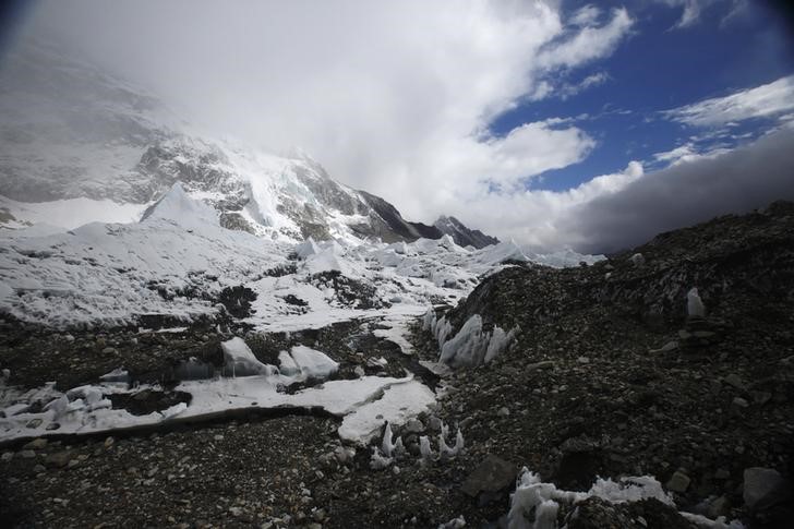 © Reuters. Campo base no Everest, aproximadamente 5.300 metros acima do nível do mar, em foto de arquivo