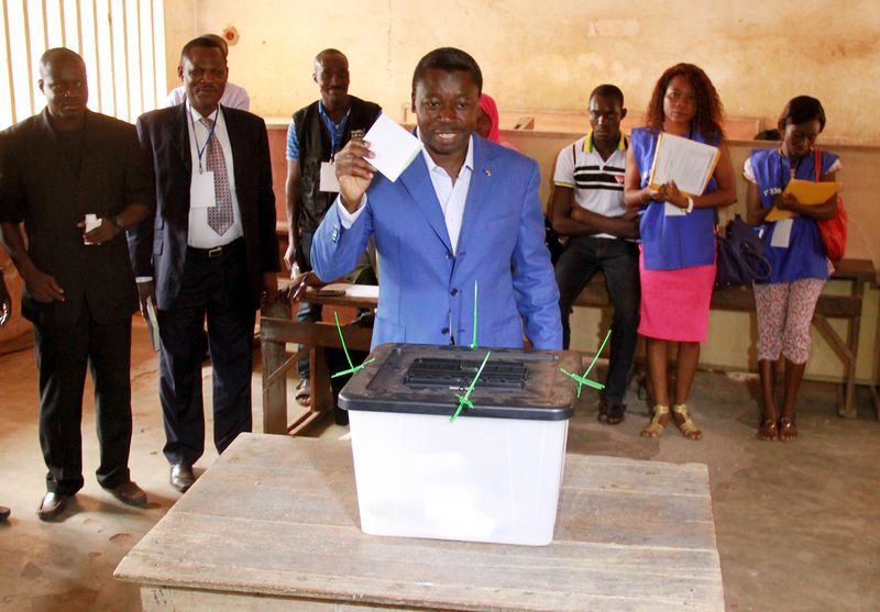 © Reuters. AU TOGO, LE PRÉSIDENT FAURE GNASSINGBÉ RÉÉLU AVEC 58,75% DES VOIX