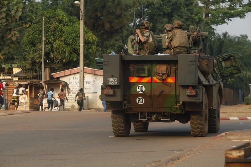 © Reuters. Soldados franceses da "Operação Sangaris" em veículo militar em Bangui