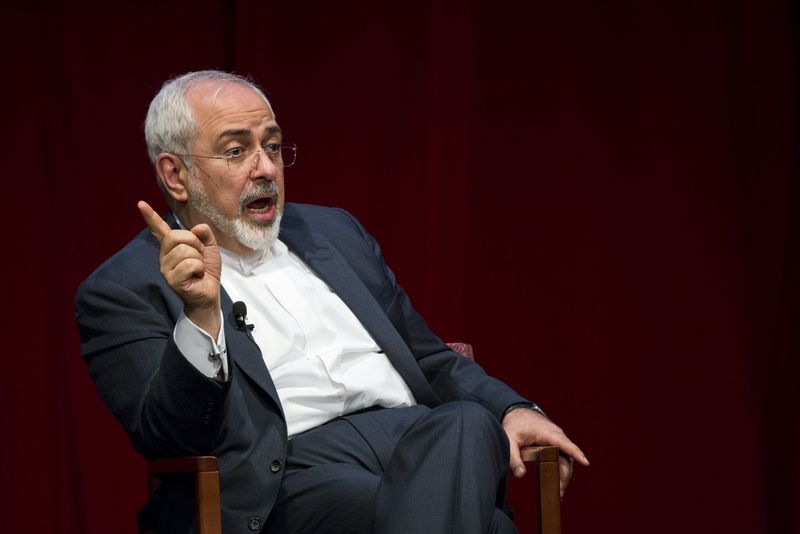 © Reuters. Iranian Foreign Minister Mohammad Javad Zarif speaks at the New York University (NYU) Center on International Cooperation in New York 