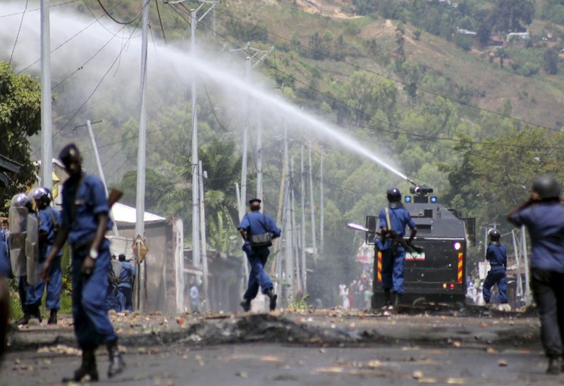 © Reuters. الحزب الحاكم في بوروندي: المحكمة الدستورية وافقت على ترشح نكورونزيزا