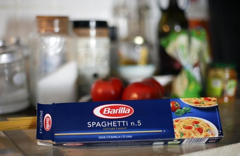 © Reuters. Un pacco di pasta Barilla 