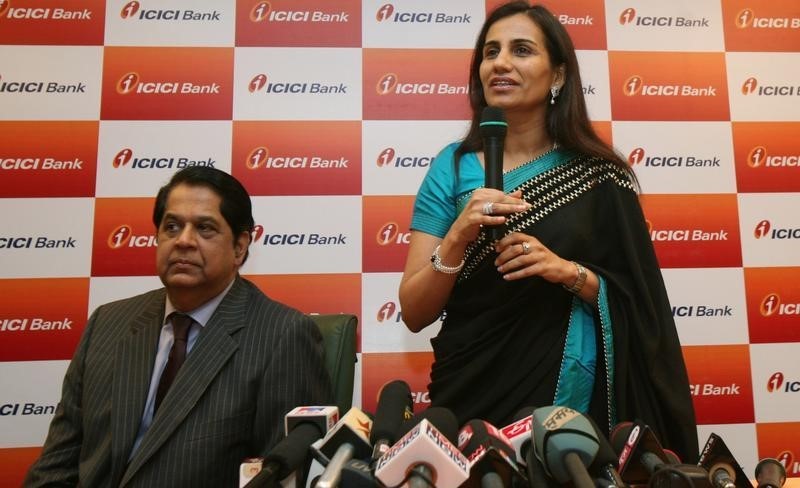 © Reuters. India's ICICI Bank's new CEO designate Kochhar speaks during a news conference in Mumbai