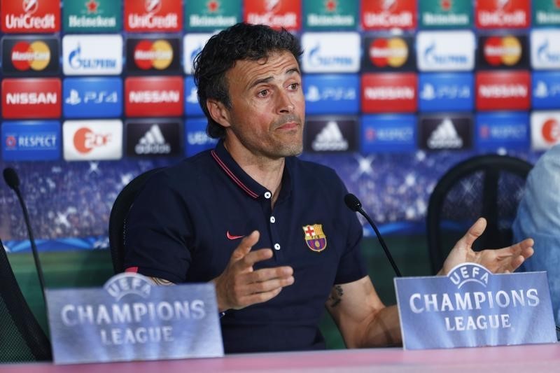 © Reuters. El Barça intentará evitar un partido loco ante el Bayern, dice Luis Enrique
