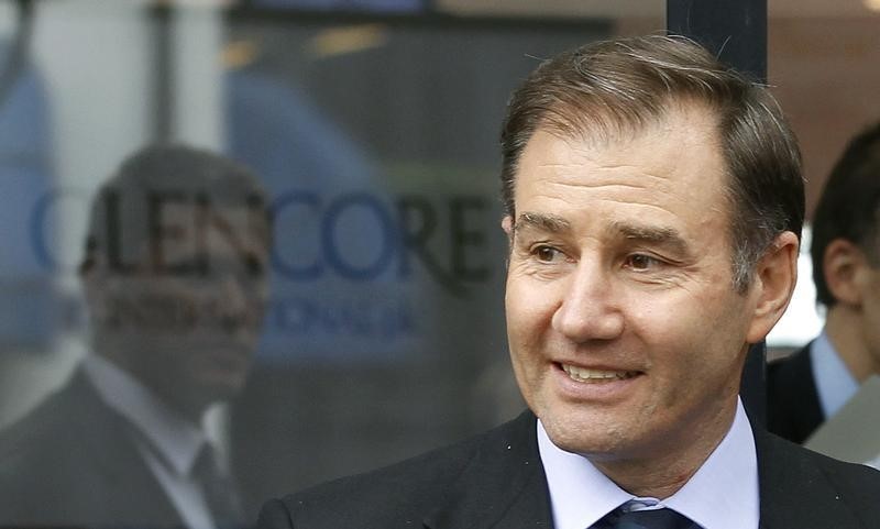 © Reuters. Glencore CEO Glasenberg smiles as he leaves after the company's annual shareholder meeting in Zug