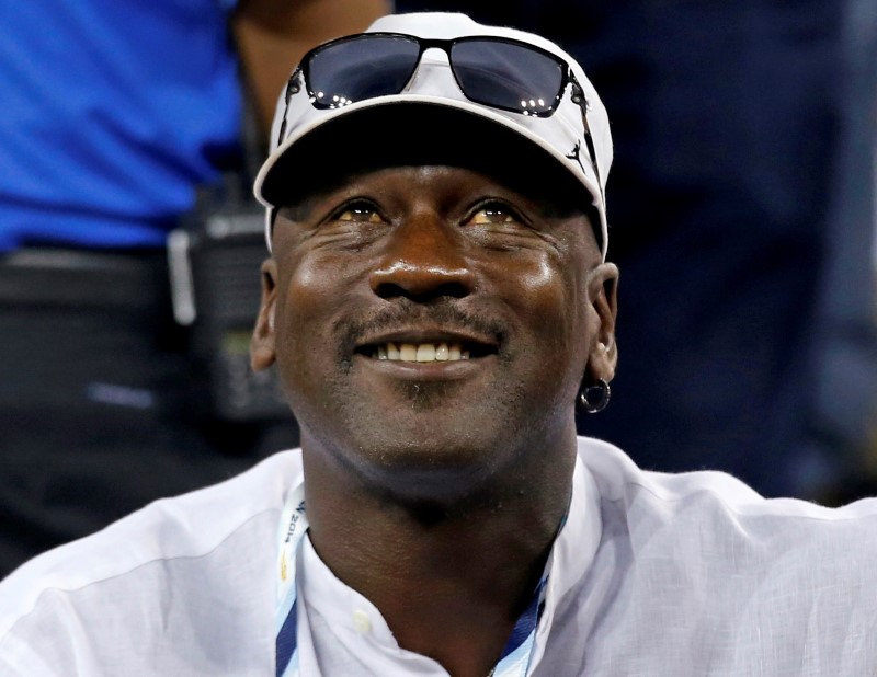 © Reuters. Michael Jordan llevará al Supremo chino disputa sobre su marca