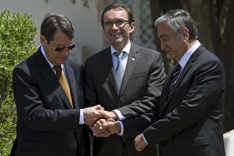 © Reuters. استئناف محادثات السلام في قبرص بإجراءات لبناء الثقة
