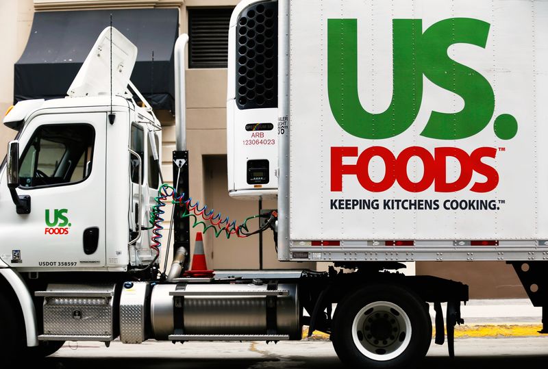 © Reuters.  A US. Foods truck is shown on delivery in in San Diego in this file photo