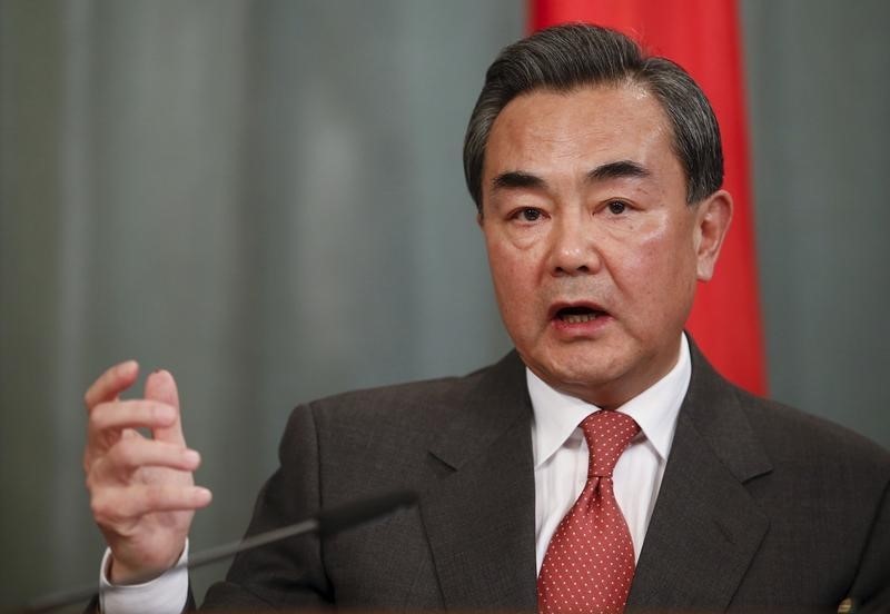 © Reuters. وزير خارجية الصين:على أمريكا والصين التعجيل بتحقيق تقدم في اتفاقية للاستثمار