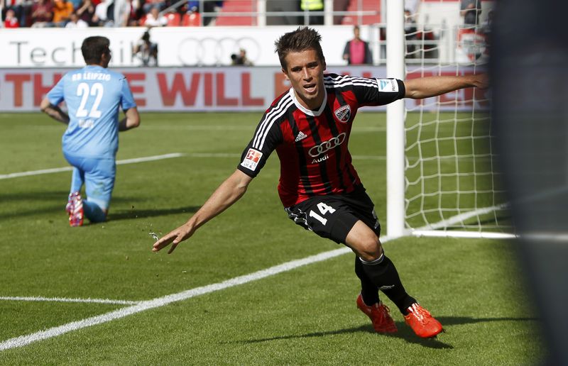 © Reuters. FC Ingolstadt's Lex celebrates goal during German Bundesliga second division soccer match against RB Leipzig in Ingolstadt