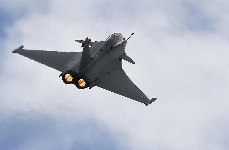 © Reuters. AVEC LE CONTRAT INDIEN, LA PRODUCTION DE RAFALE DOUBLERA EN 2-3 ANS