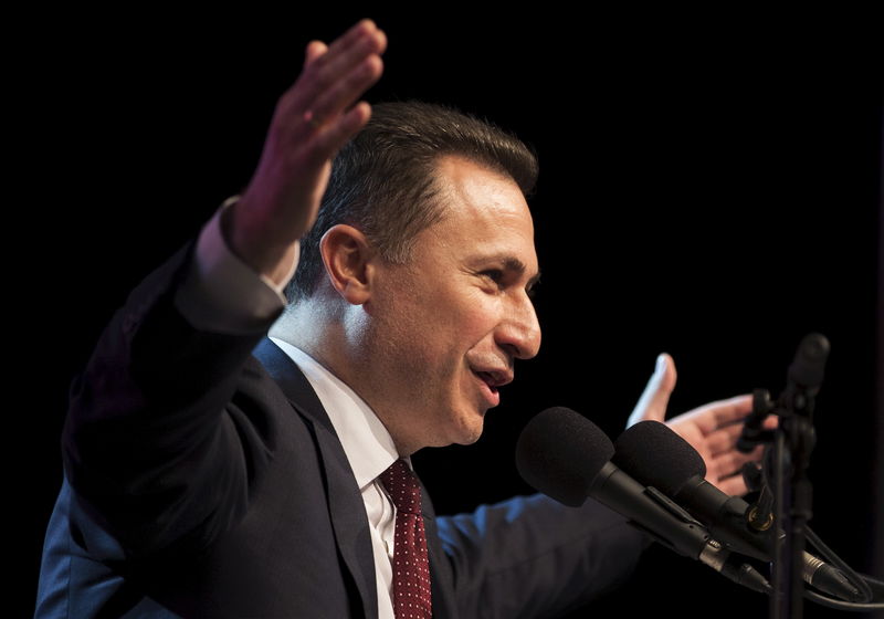 © Reuters. Macedonian Prime Minister Gruevski delivers a speech during a rally Skopje