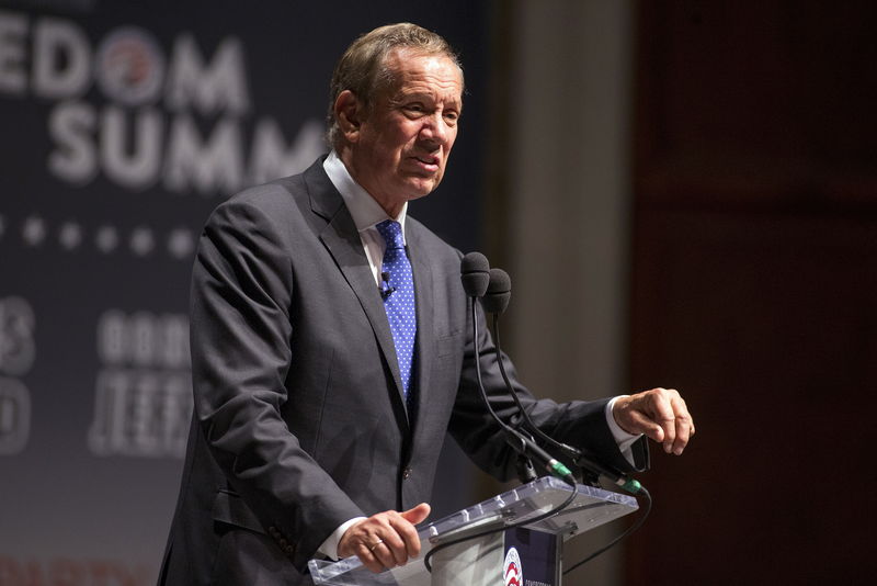 © Reuters. Former Governor of New York George Pataki speaks during the Freedom Summit in Greenville