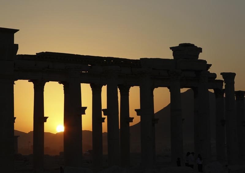 © Reuters. Colunas na cidade histórica de Palmyra, no deserto da Síria