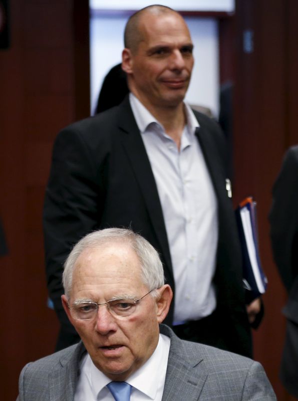 © Reuters. Ministro de Finanzas alemán dice que no puede descartar suspensión de pagos en Grecia