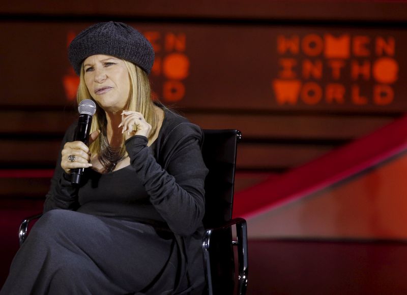 © Reuters. Actress Barbra Streisand speaks during the Women in the World summit in New York 