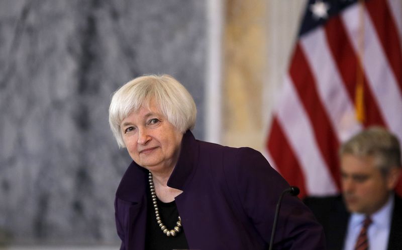 © Reuters. Chair do Federal Reserve, Janet Yellen, chega para encontro no Departamento do Tesouro dos EUA, em Washington 
