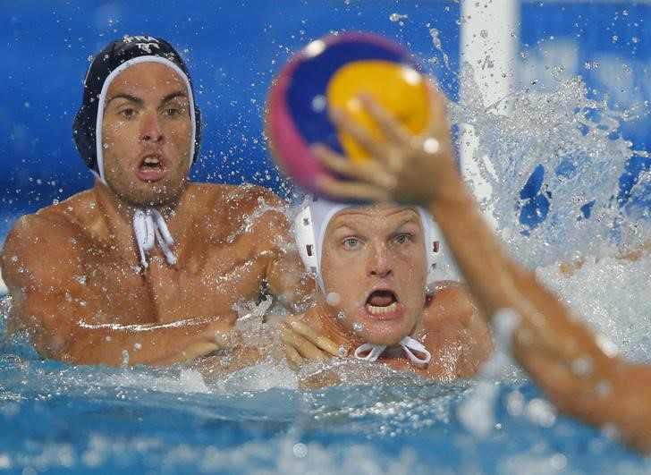 © Reuters. Disputa de pólo aquático no campeonato mundial em Budapeste