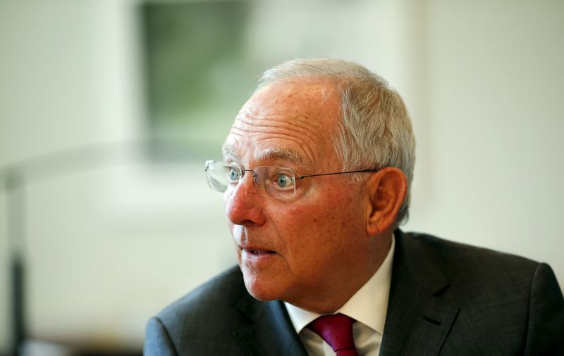 © Reuters. Il ministro delle Finanze tedesco  Wolfgang Schaeuble 