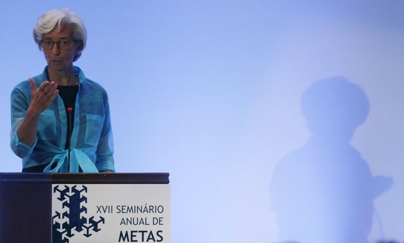 © Reuters. Diretora-gerente do FMI, Christine Lagarde, durante seminário no Rio de Janeiro