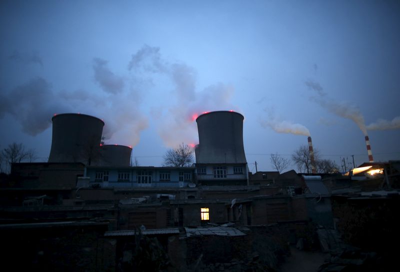© Reuters. Empresas europeas piden reducir a cero emisión de gases de efecto invernadero