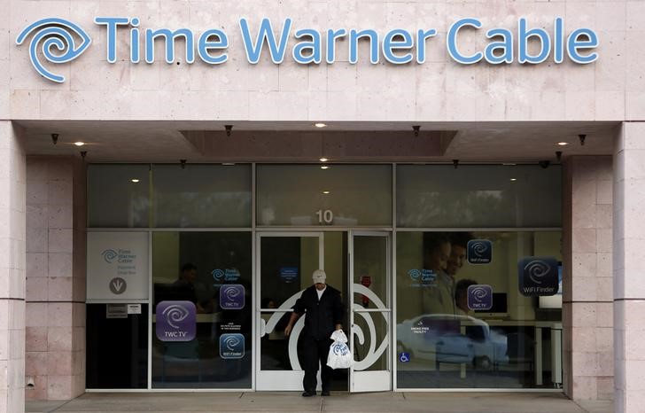 © Reuters. Офис Time Warner Cable в Палм-Спрингс