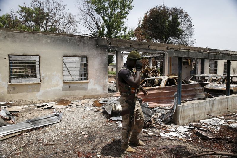 © Reuters. شهود:بوكو حرام تقتل 43 شخصا على الأقل في ولاية بورنو النيجيرية