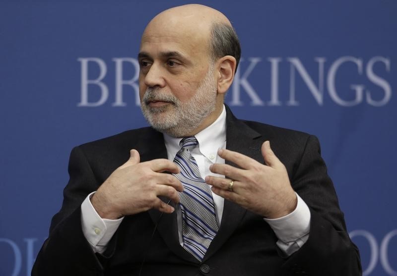 © Reuters. Outgoing U.S. Federal Reserve Board Chairman Bernanke participates in a discussion at the Brookings Institution in Washington