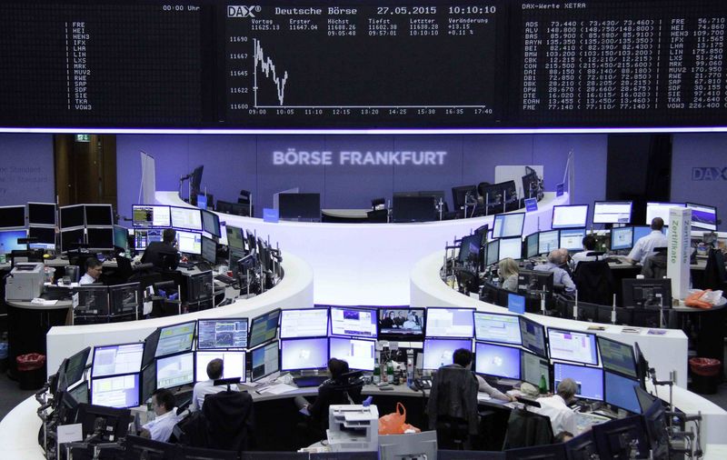 © Reuters. Помещение фондовой биржи во Франкфурте-на-Майне 