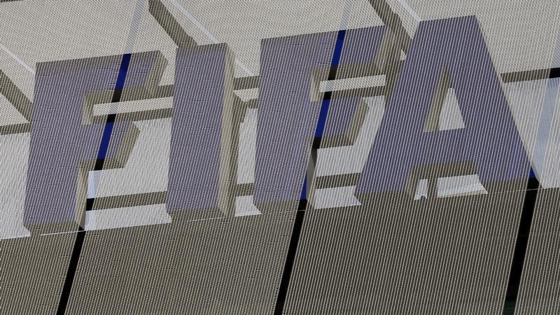 © Reuters. The logo of soccer's international governing body FIFA is seen on its headquarters in Zurich