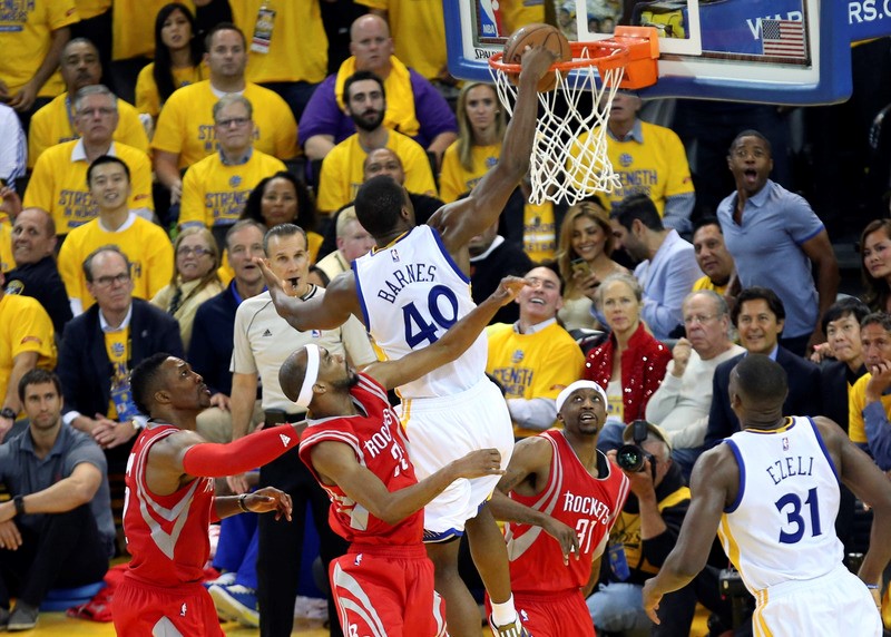 © Reuters. NBA: Playoffs-Houston Rockets at Golden State Warriors