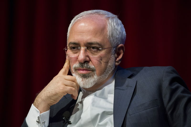 © Reuters. Iranian Foreign Minister Mohammad Javad Zarif speaks at the New York University (NYU) Center on International Cooperation in New York