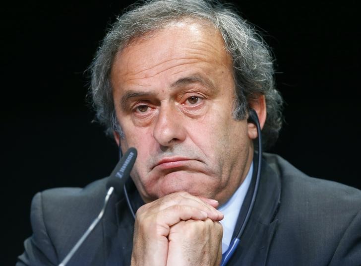 © Reuters. Presidente da Uefa, Michel Platini, em entrevista coletiva em Zurique