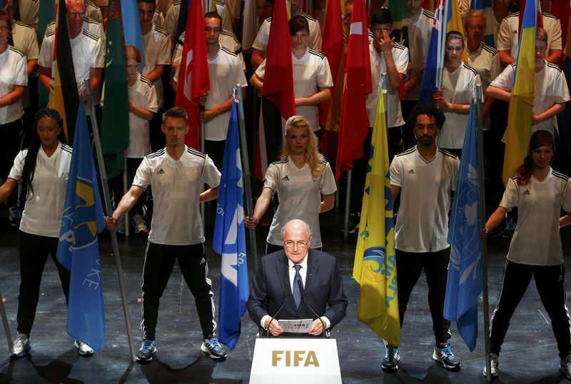 © Reuters. SEPP BLATTER PLAIDE LA BONNE FOI