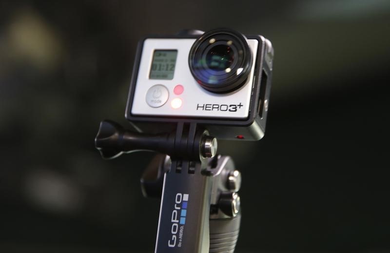 © Reuters. GoPro Hero 3+ camera is seen at the Nasdaq Market Site before before GoPro Inc's IPO in New York
