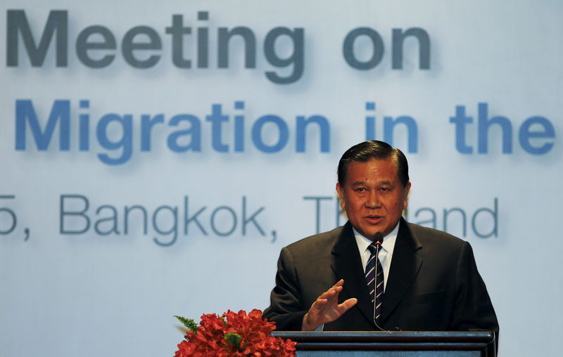 © Reuters. Thailand's Deputy Prime Minister and Foreign Minister General Tanasak Patimapragorn speaks during the opening ceremony of the Special Meeting on Irregular Migration in the Indian Ocean at a hotel in Bangkok