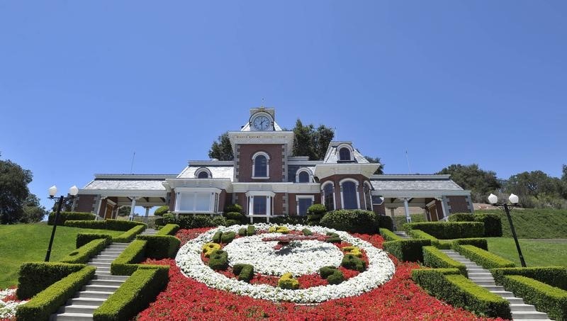 © Reuters. Estação de trem no rancho Neverland, de Michael Jackson, em Los Olivos