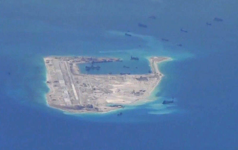 © Reuters. الصين: إقامة منطقة دفاع جوي في بحر الصين الجنوبي تتوقف على الأمن