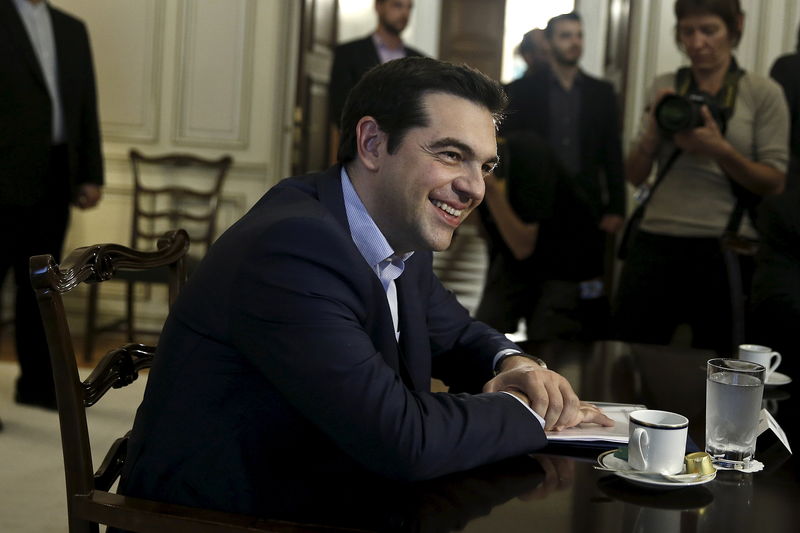 © Reuters. El primer ministro griego, Alexis Tsipras, en una reunión diplomática en Atenas 