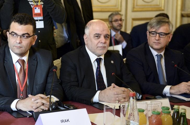 © Reuters. Primeiro-ministro do Iraque, Haider al-Abadi, em Paris